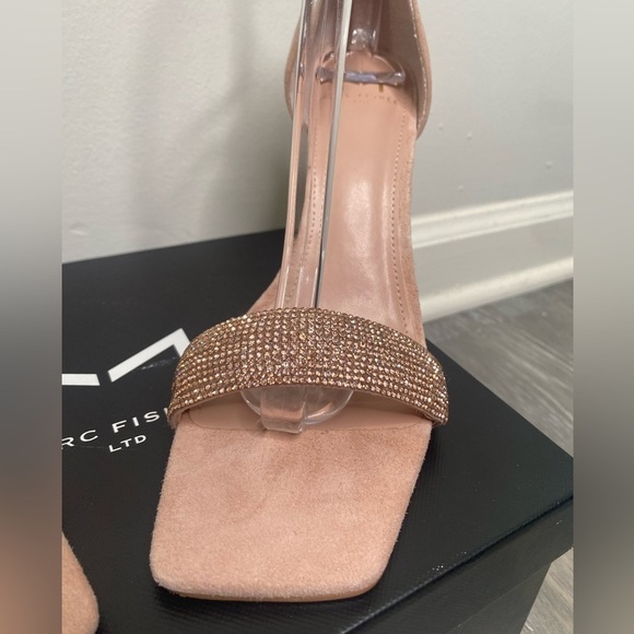 NEW Marc Fisher Angelo Ankle Strap Heels with Rhinestones Suede Size 7.5 - Picture 5 of 17